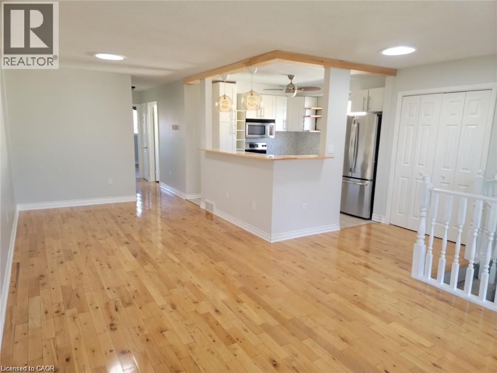 37 Fox Trail Drive Unit# Upper, St. Catharines, Ontario  L2S 3T7 - Photo 1 - 40799267