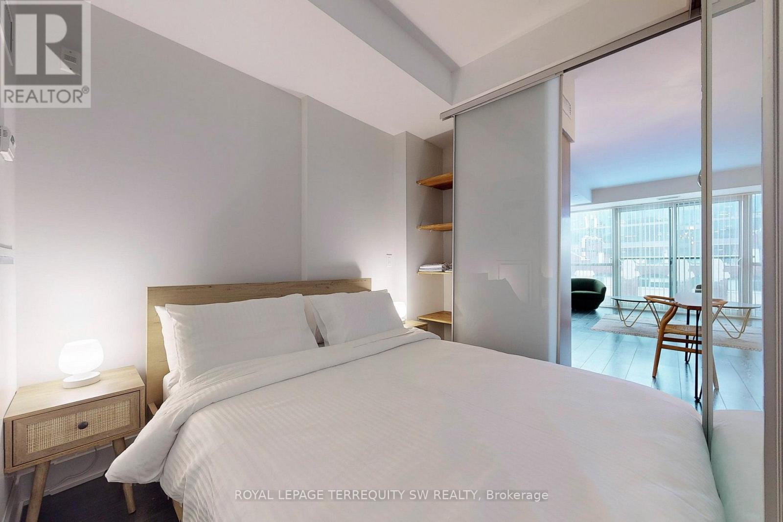 601 - 508 Wellington Street W, Toronto, Ontario  M5V 0K8 - Photo 23 - C12707140