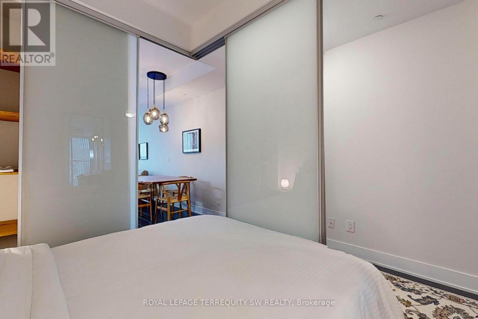 601 - 508 Wellington Street W, Toronto, Ontario  M5V 0K8 - Photo 25 - C12707140