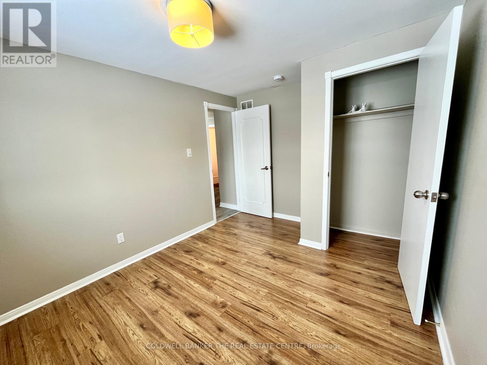 11 Chaucer Crescent, Barrie, Ontario  L4N 4T8 - Photo 10 - S12707126