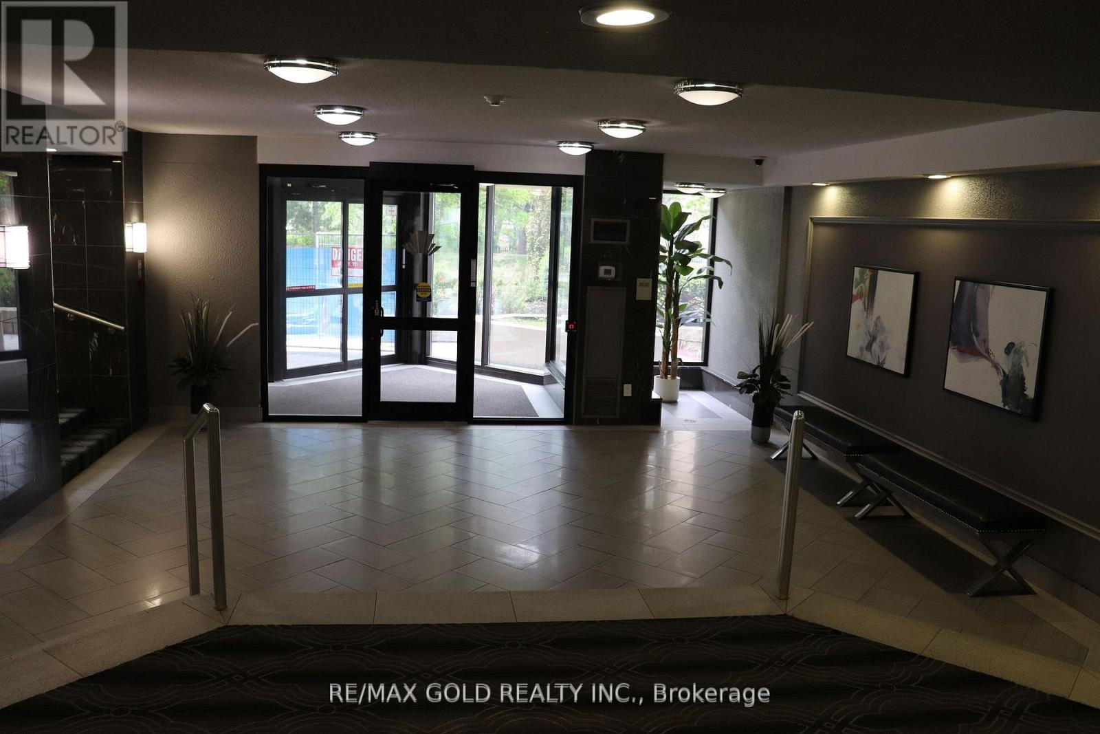 1801 - 8 Lisa Street, Brampton, Ontario  L6T 4S6 - Photo 14 - W12707114