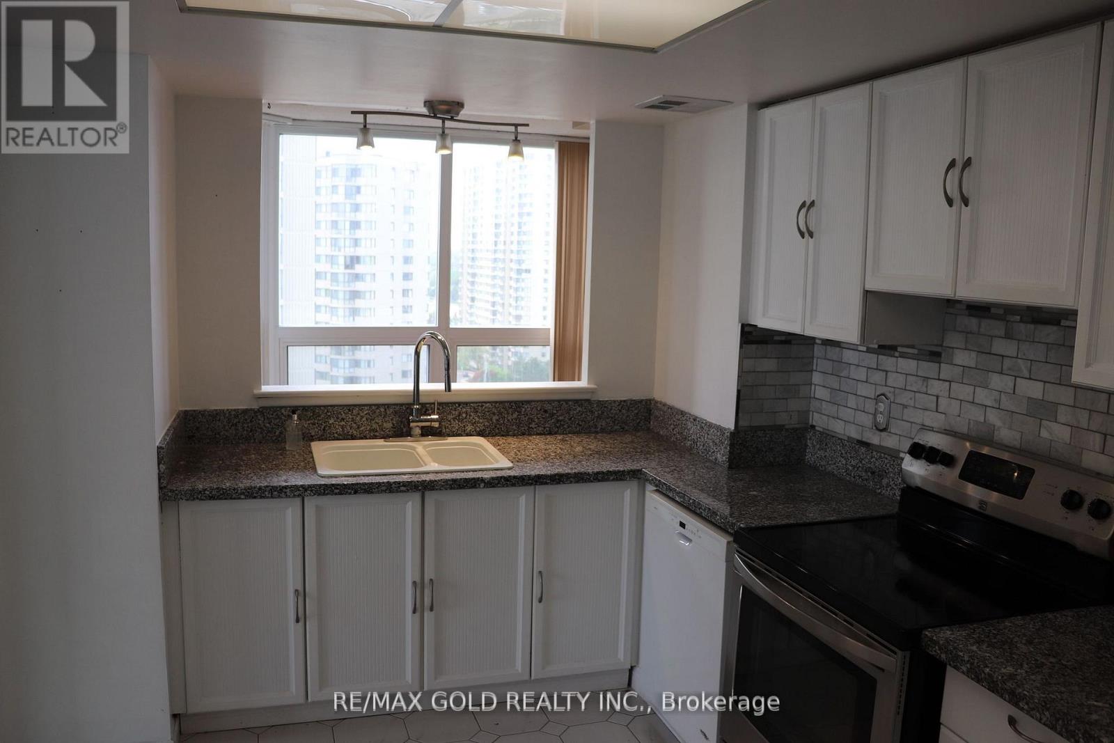 1801 - 8 Lisa Street, Brampton, Ontario  L6T 4S6 - Photo 24 - W12707114