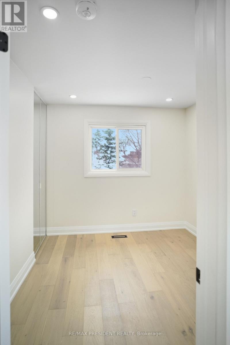 8 Northgate Boulevard, Brampton, Ontario  L6S 4A6 - Photo 13 - W12707132