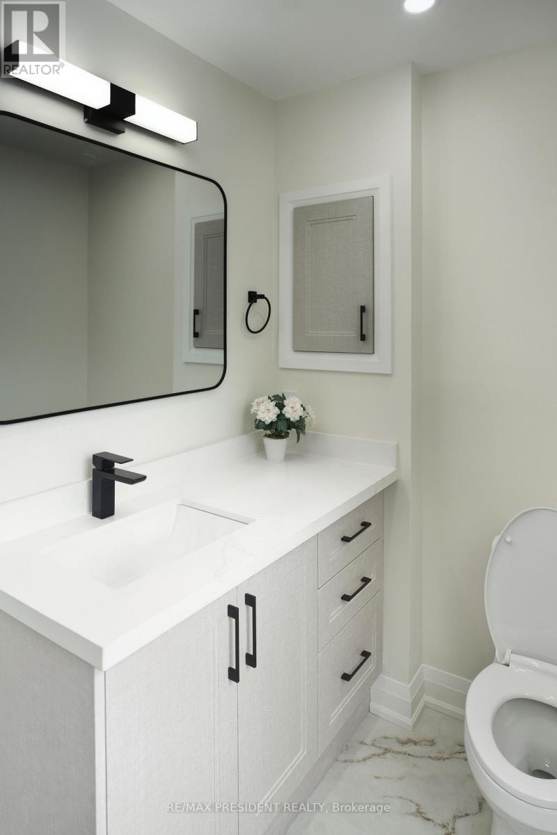 8 Northgate Boulevard, Brampton, Ontario  L6S 4A6 - Photo 15 - W12707132