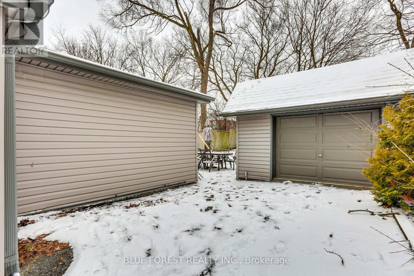 17 Mcdonald Avenue, London North, Ontario  N6G 1A9 - Photo 41 - X12696222
