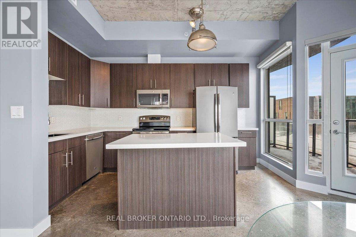 203 - 1 Victoria Street S, Kitchener, Ontario  N2G 0B5 - Photo 8 - X12707122