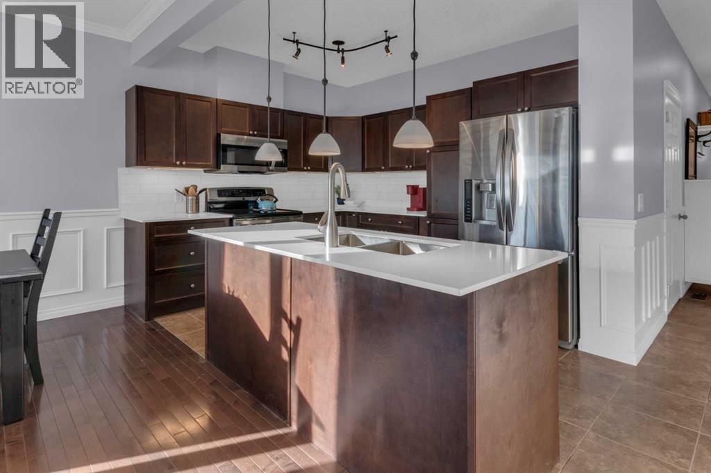 605, 620 Luxstone Landing Sw, Airdrie, Alberta  T4B 0B6 - Photo 12 - A2279661