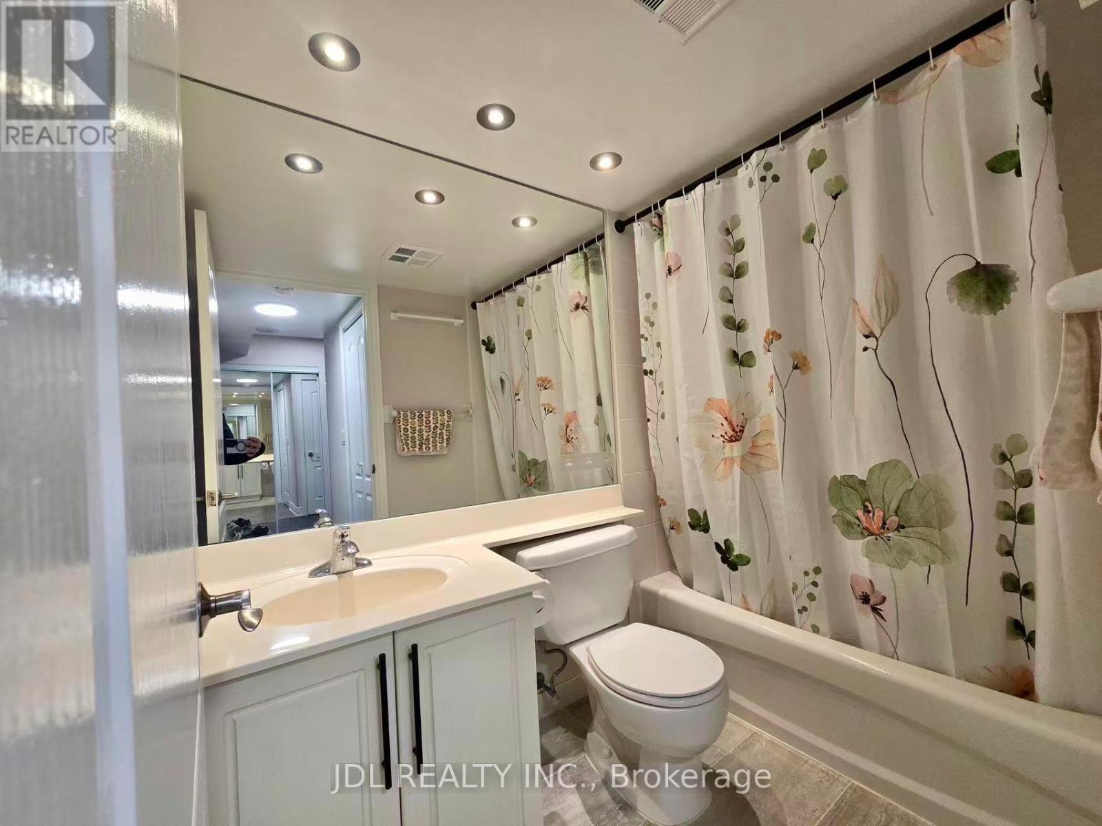 501 - 62 Suncrest Boulevard, Markham, Ontario  L3T 7Y6 - Photo 10 - N12707162