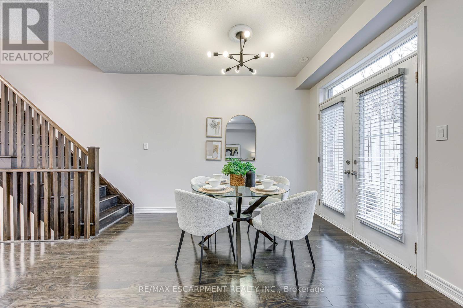 74 - 2435 Greenwich Drive, Oakville, Ontario  L6M 0S4 - Photo 8 - W12707152