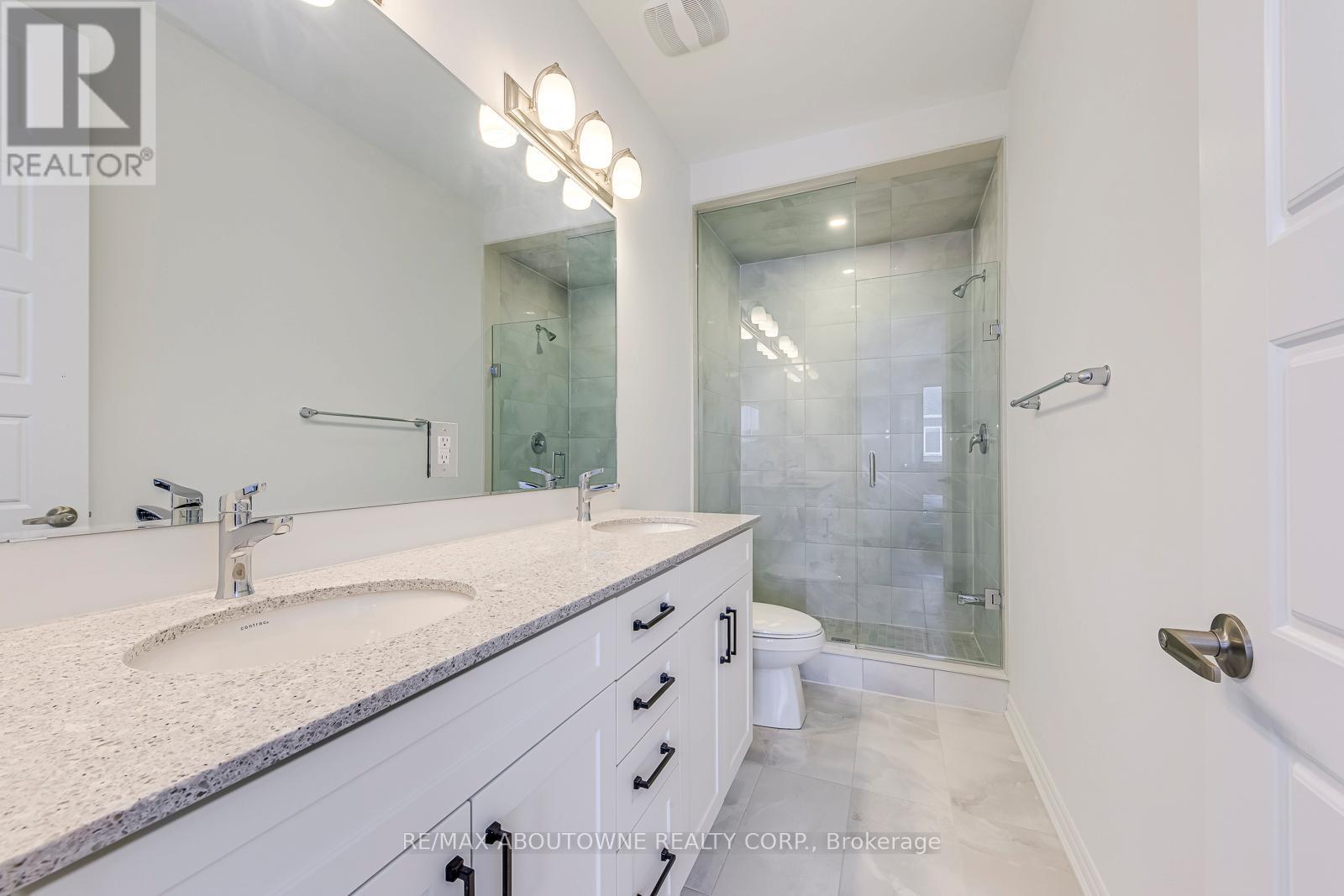 1363 Copley Court, Milton, Ontario  L9E 2E7 - Photo 23 - W12707168