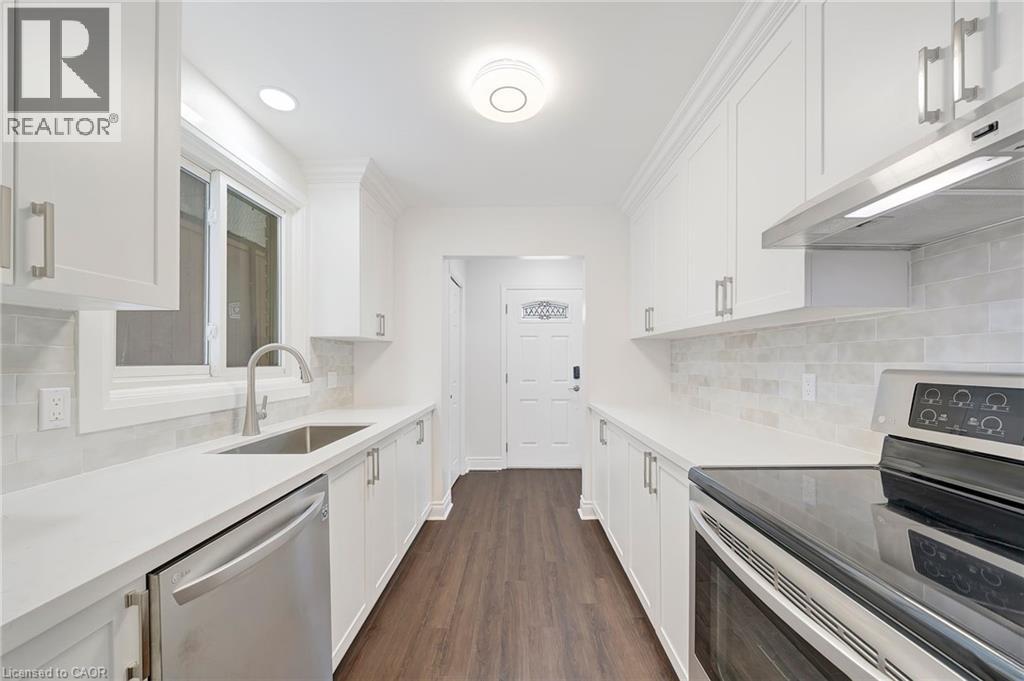 40 Linlake Drive, St. Catharines, Ontario  L2N 2M3 - Photo 5 - 40799331