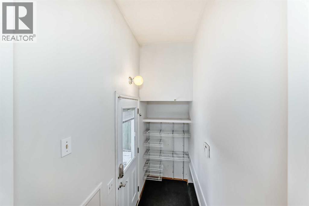 540 Dalmeny Hill Nw, Calgary, Alberta  T3A 1T6 - Photo 15 - A2278492