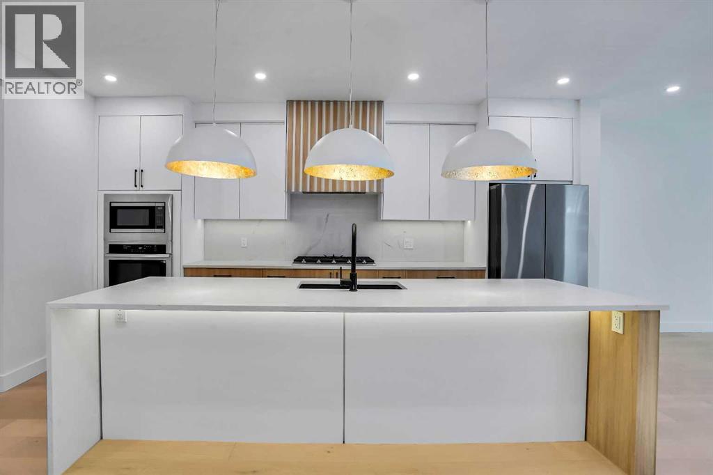 602 25 Avenue, Calgary, Alberta  T2E 1Y5 - Photo 10 - A2279514