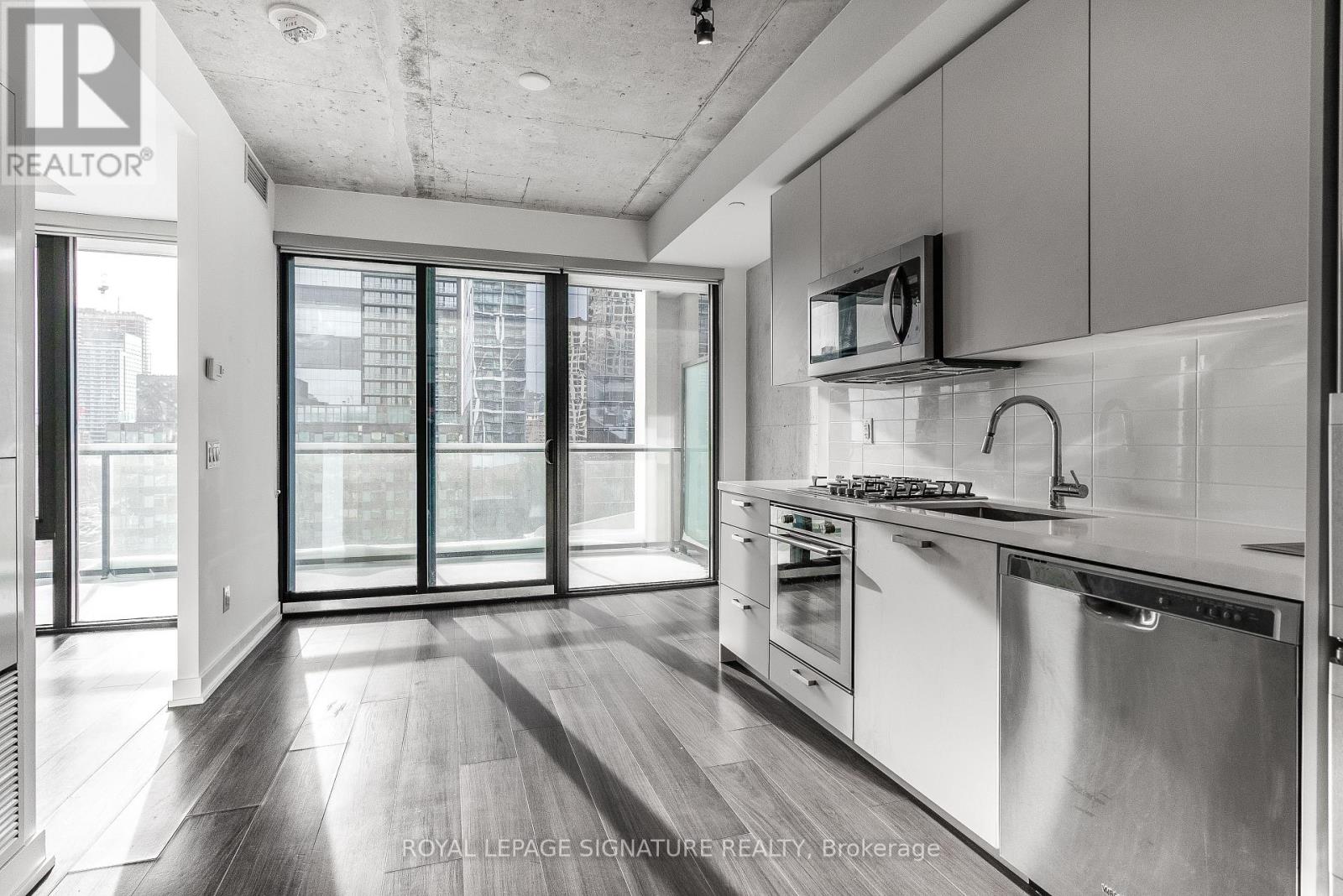 1006 - 55 Ontario Street, Toronto, Ontario  M5A 0T8 - Photo 3 - C12702288