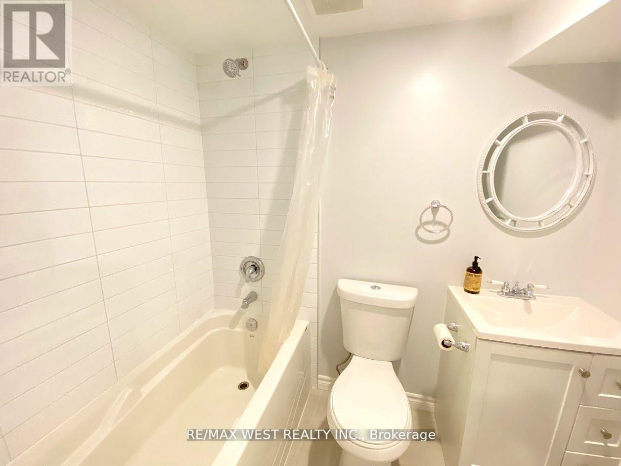 20 Britannia Avenue, Bradford West Gwillimbury (Bradford), Ontario  L3Z 1A1 - Photo 6 - N12707192