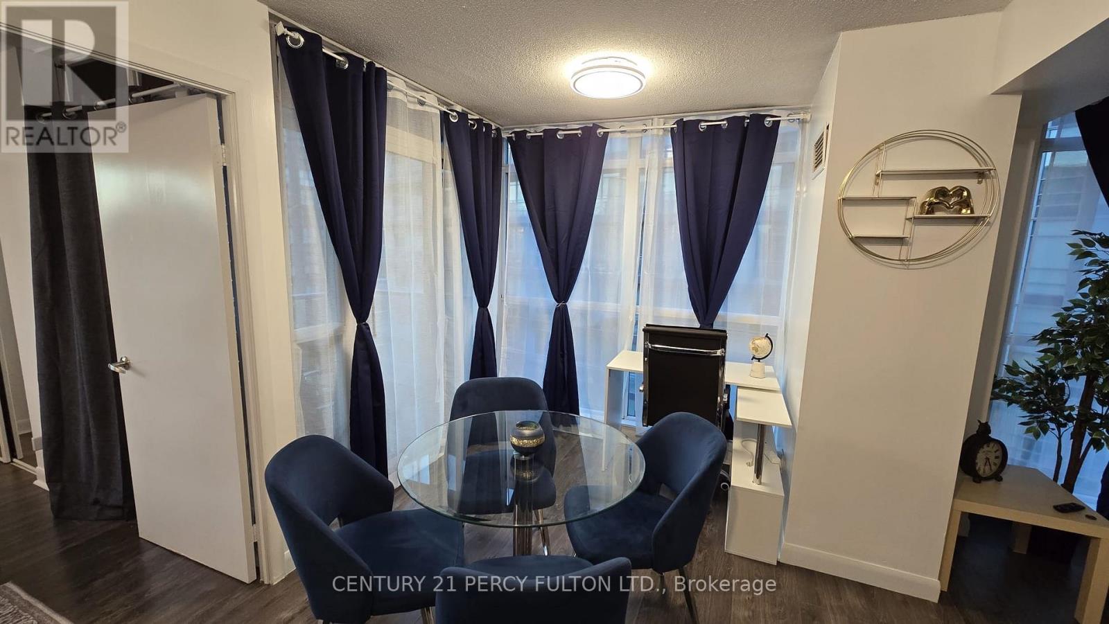 1310 - 600 Fleet Street, Toronto, Ontario  M5V 1B7 - Photo 10 - C12671728