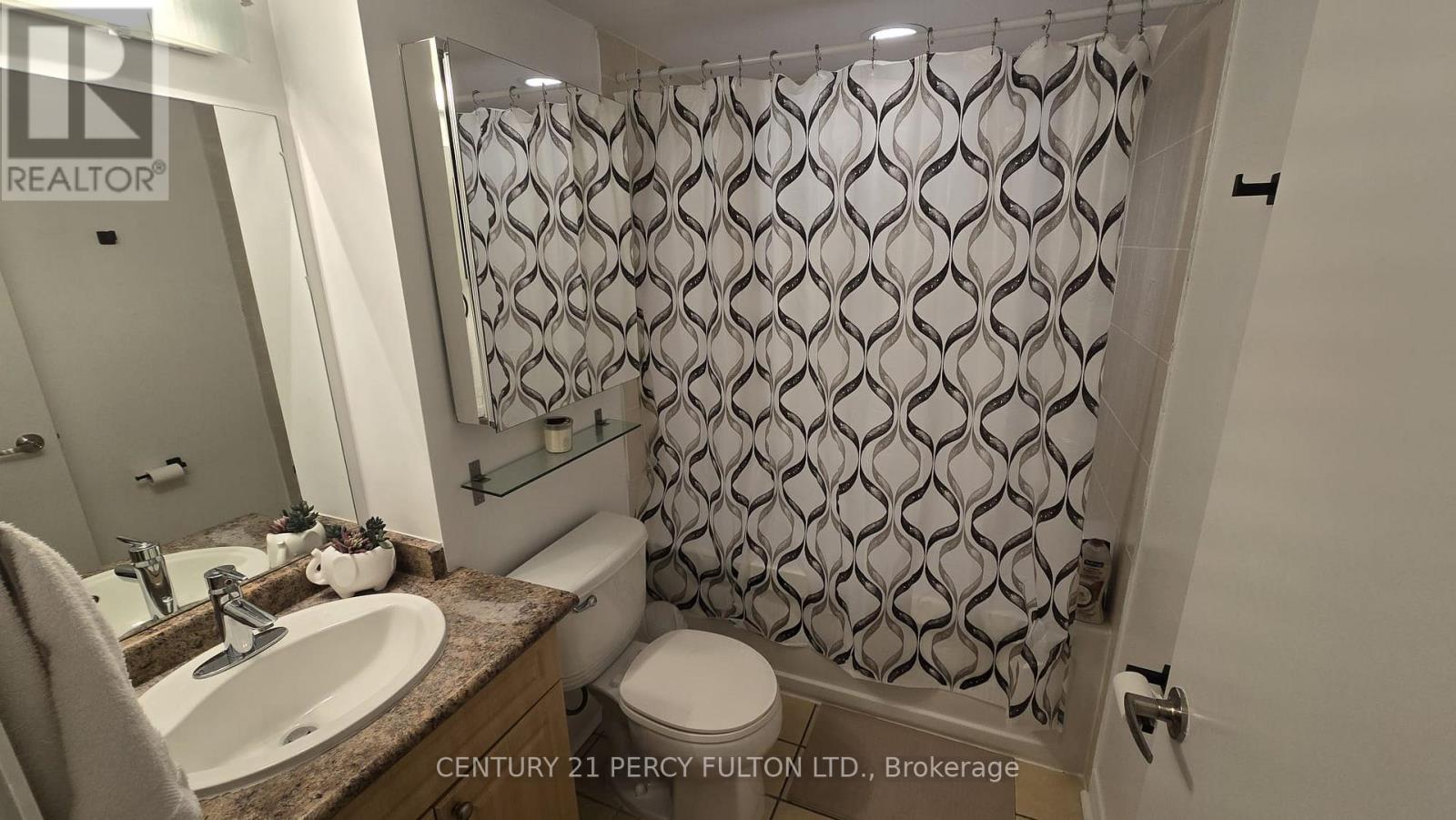 1310 - 600 Fleet Street, Toronto, Ontario  M5V 1B7 - Photo 18 - C12671728