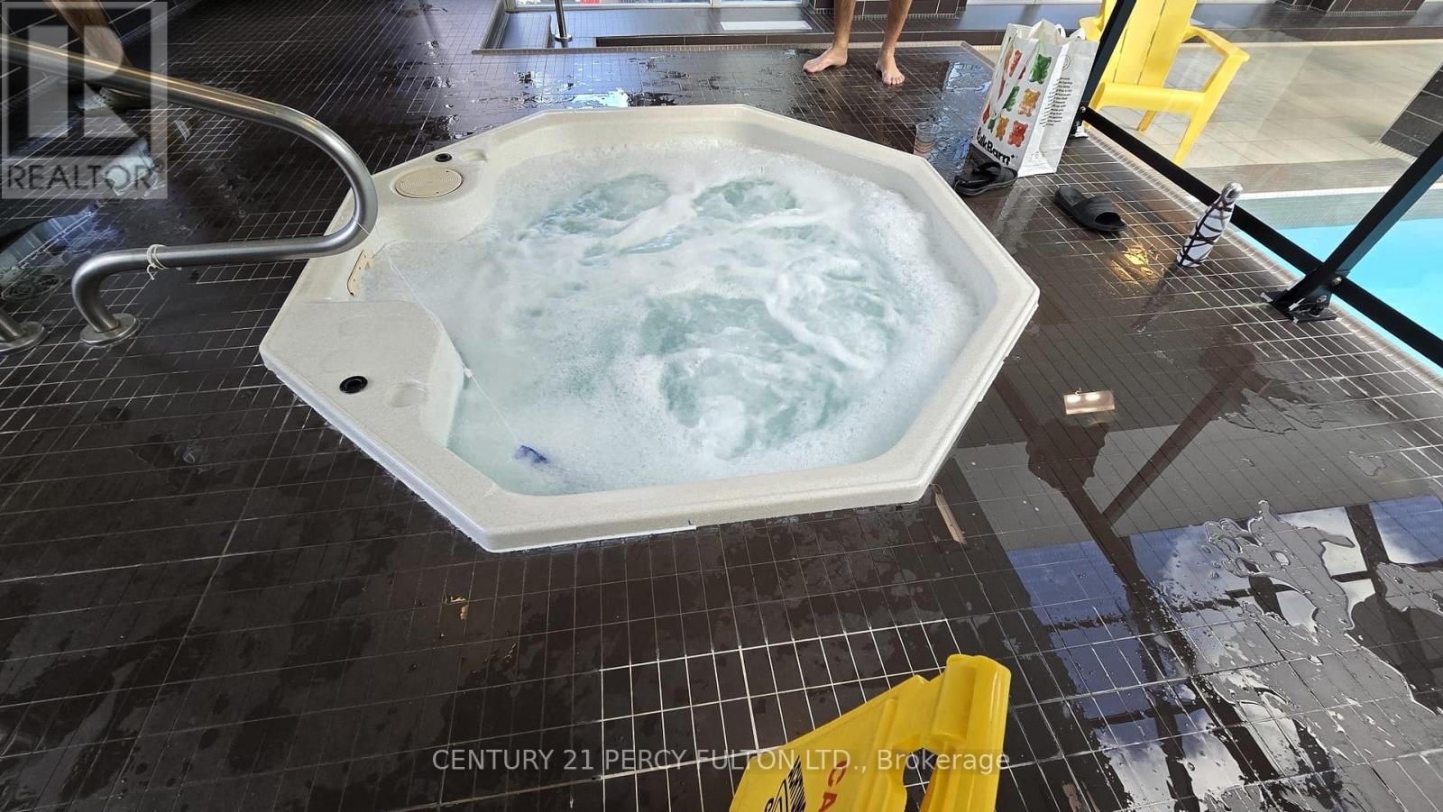 1310 - 600 Fleet Street, Toronto, Ontario  M5V 1B7 - Photo 37 - C12671728