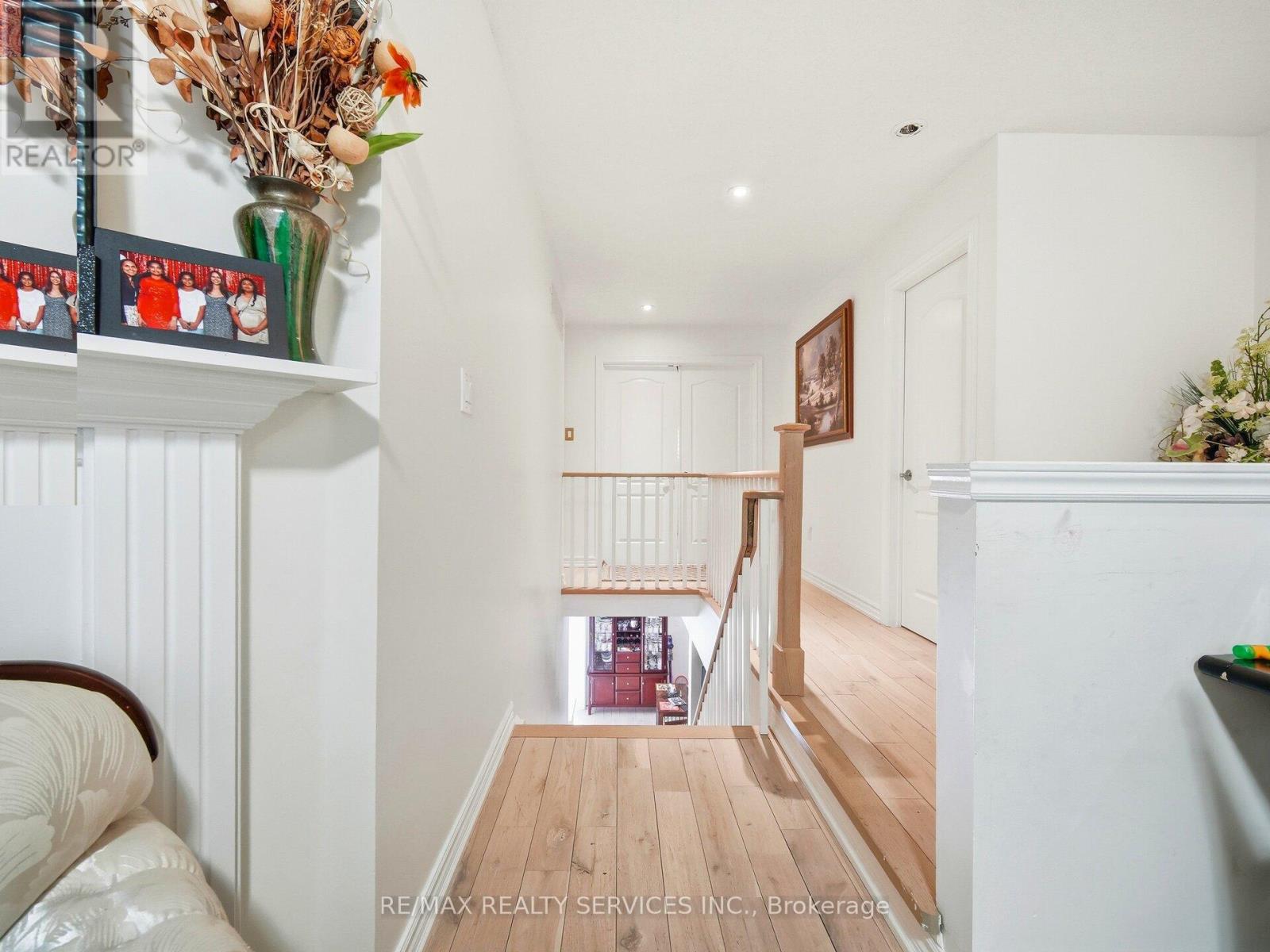 33 Sewells Lane, Brampton, Ontario  L7A 2Z9 - Photo 21 - W12707186