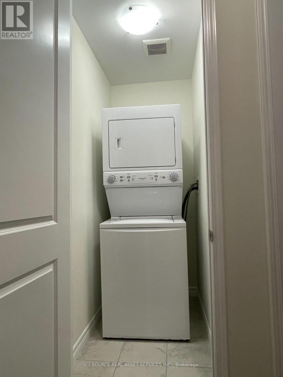 276 Lagerfeld Drive, Brampton, Ontario  L7A 5G8 - Photo 13 - W12707190