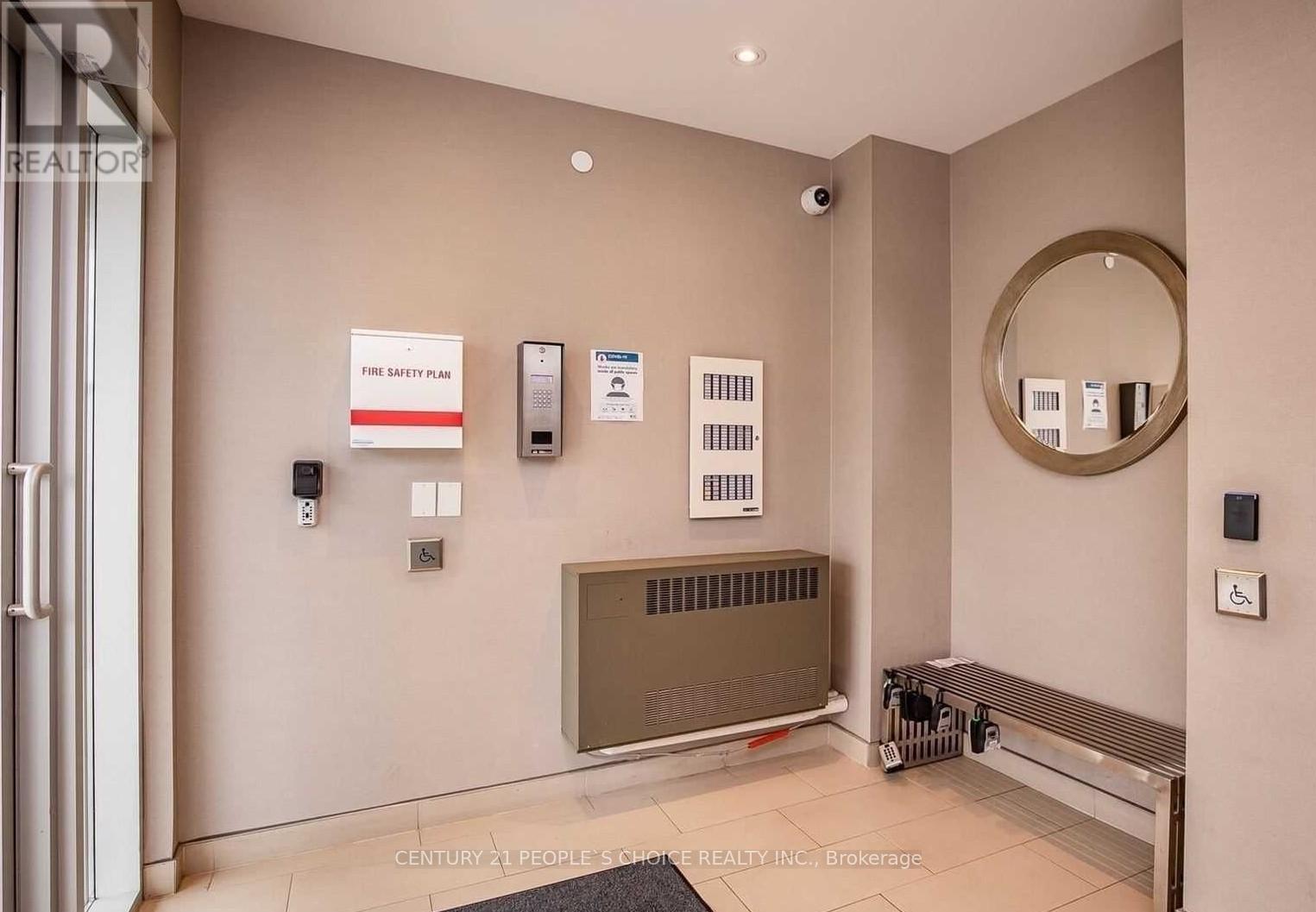 309 - 54 Sky Harbour Drive, Brampton, Ontario  L7A 0A1 - Photo 3 - W12707196