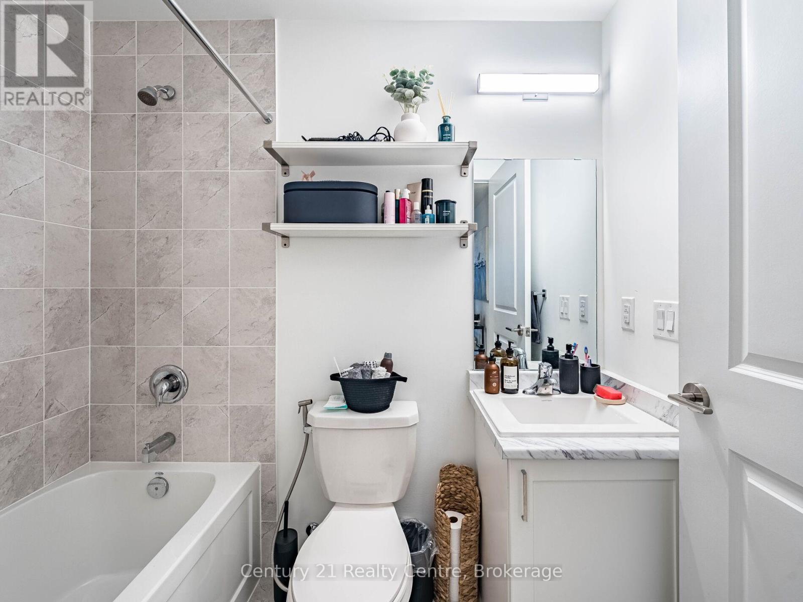 303 - 1063 Douglas Mccurdy Common, Mississauga, Ontario  L5G 0C5 - Photo 16 - W12707204