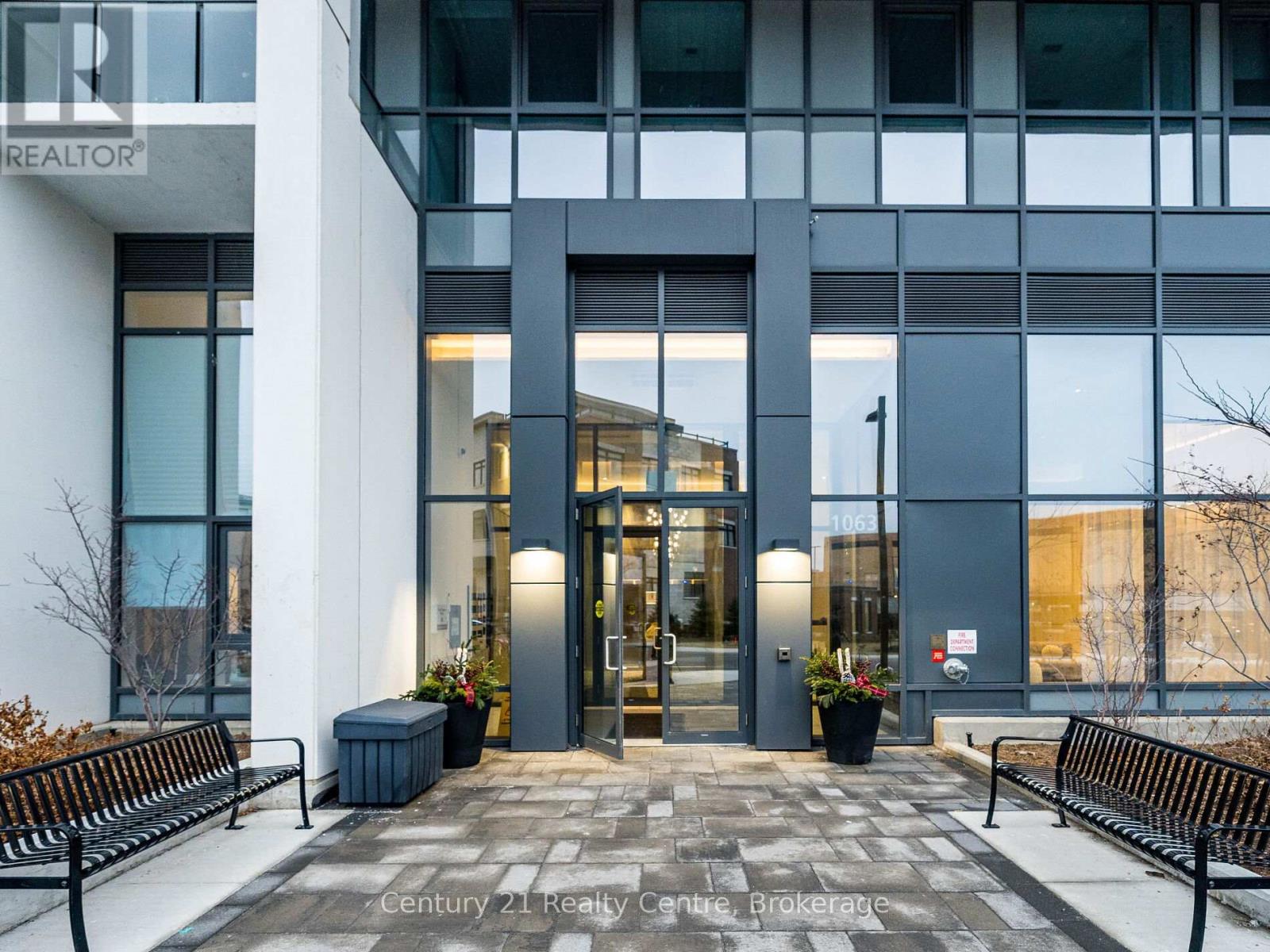 303 - 1063 Douglas Mccurdy Common, Mississauga, Ontario  L5G 0C5 - Photo 4 - W12707204