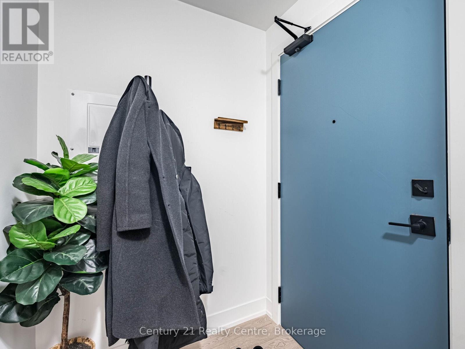 303 - 1063 Douglas Mccurdy Common, Mississauga, Ontario  L5G 0C5 - Photo 9 - W12707204