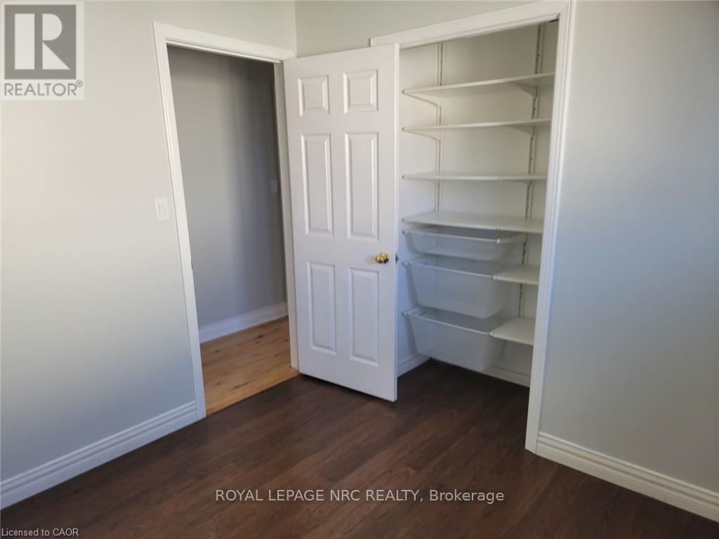 Upper - 37 Fox Trail Drive, St. Catharines, Ontario  L2S 3T7 - Photo 12 - X12707180