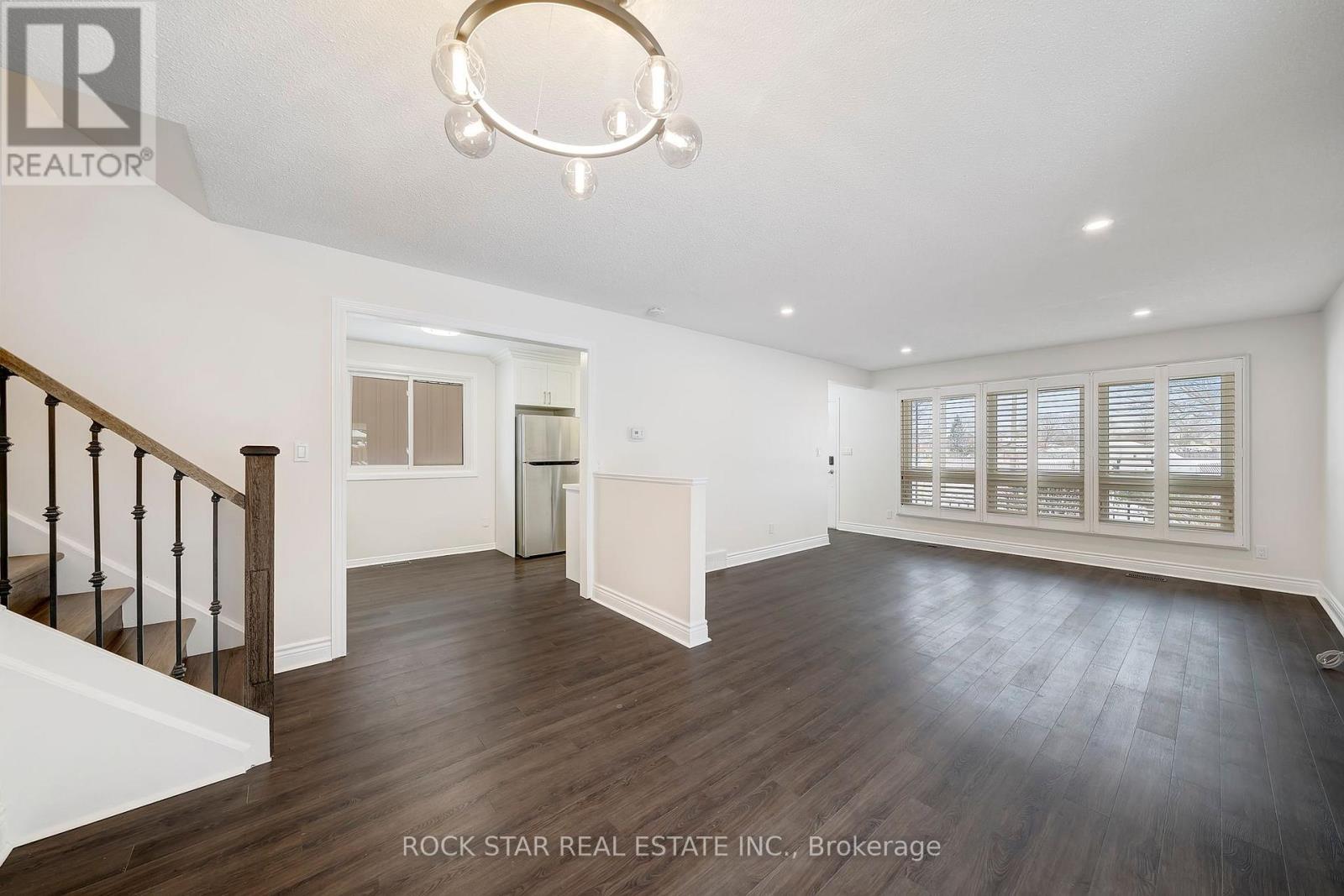 40 Linlake Drive, St. Catharines, Ontario  L2N 2M3 - Photo 7 - X12707208