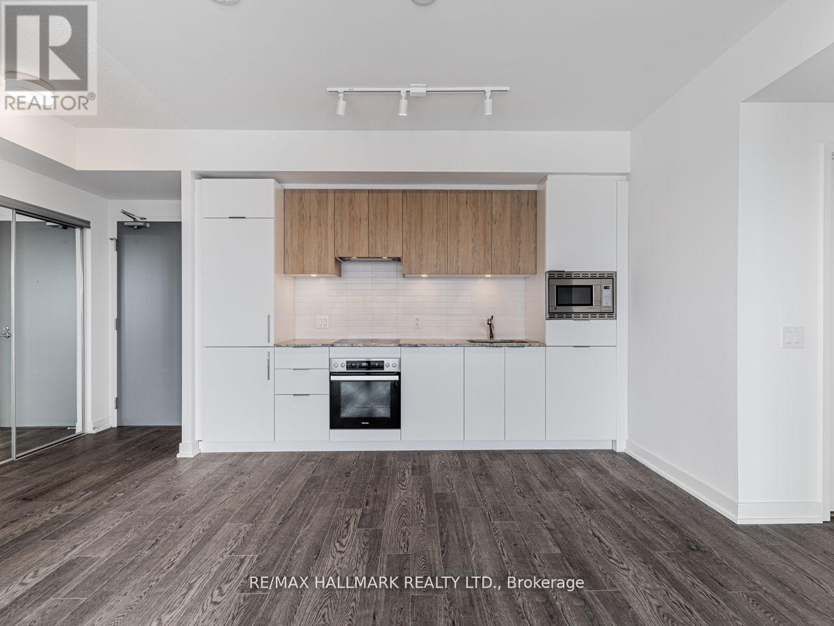 427 - 20 O'neill Road, Toronto, Ontario  M3C 0R2 - Photo 3 - C12696028