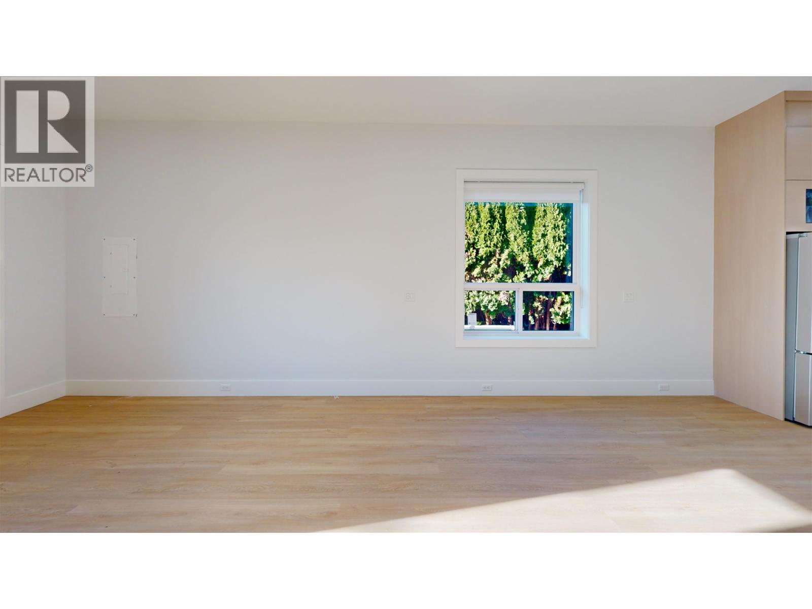 2825 Dundas Street, Vancouver, British Columbia  V5K 1R5 - Photo 16 - R3078912