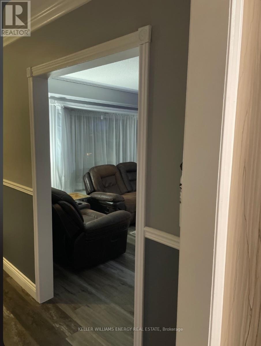 416 Mayfair Avenue, Oshawa, Ontario  L1G 2X9 - Photo 6 - E12541120