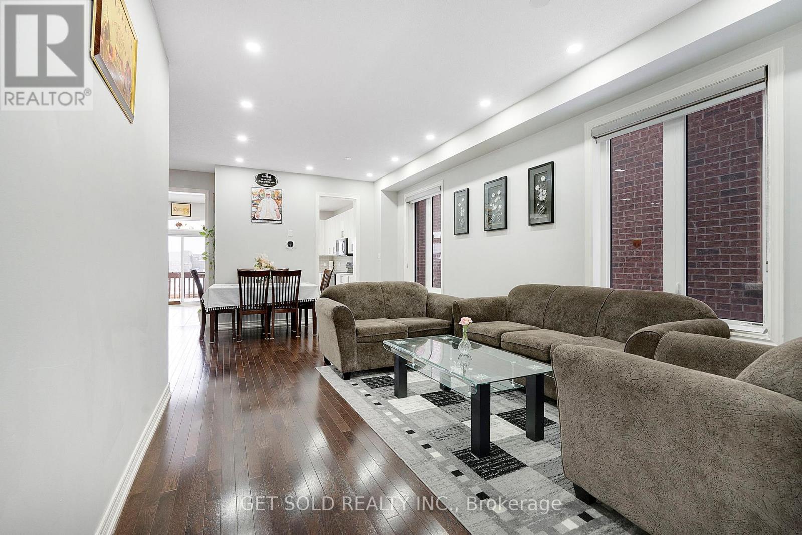 14 Haverstock Crescent, Brampton, Ontario  L7A 4C9 - Photo 11 - W12707218