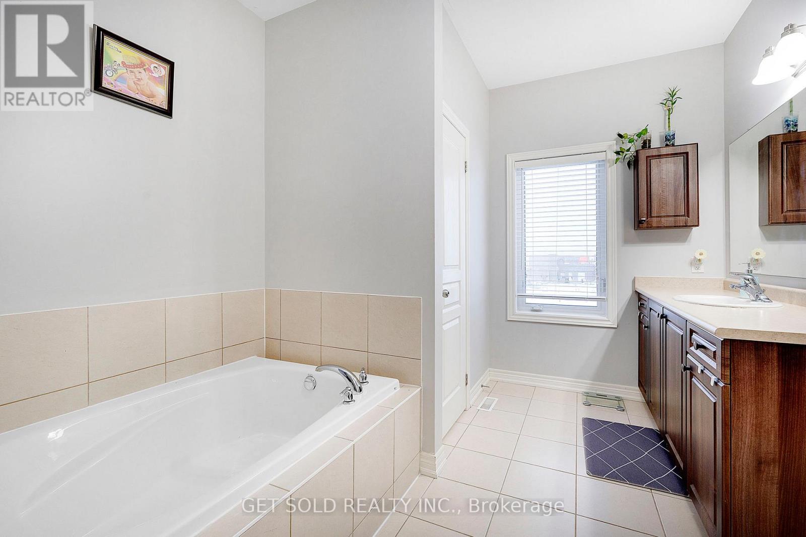 14 Haverstock Crescent, Brampton, Ontario  L7A 4C9 - Photo 31 - W12707218