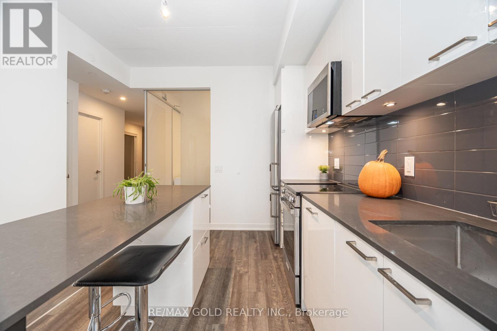 405 - 1808 St.clair Avenue W, Toronto, Ontario  M6N 0C1 - Photo 14 - W12707220