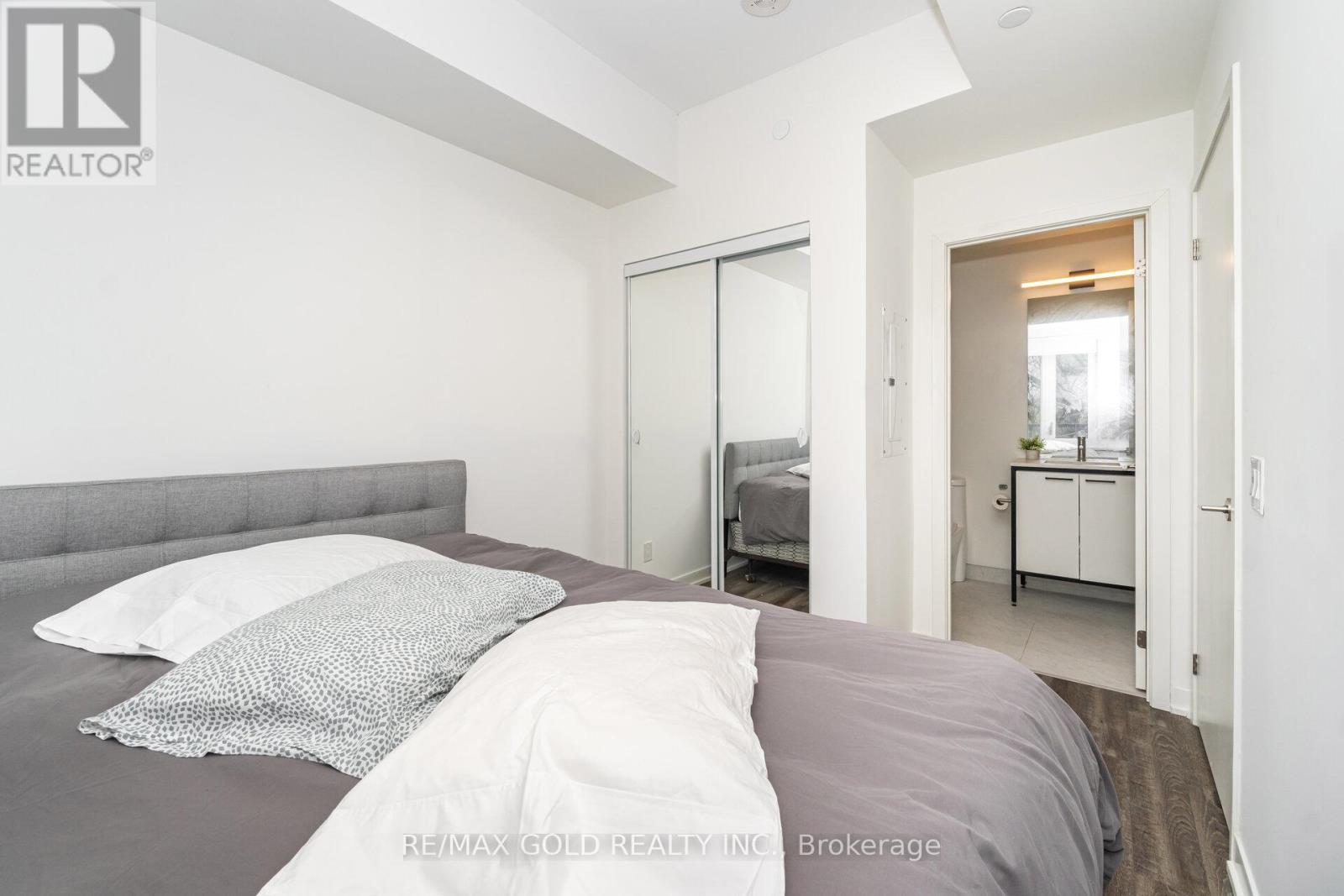 405 - 1808 St.clair Avenue W, Toronto, Ontario  M6N 0C1 - Photo 26 - W12707220