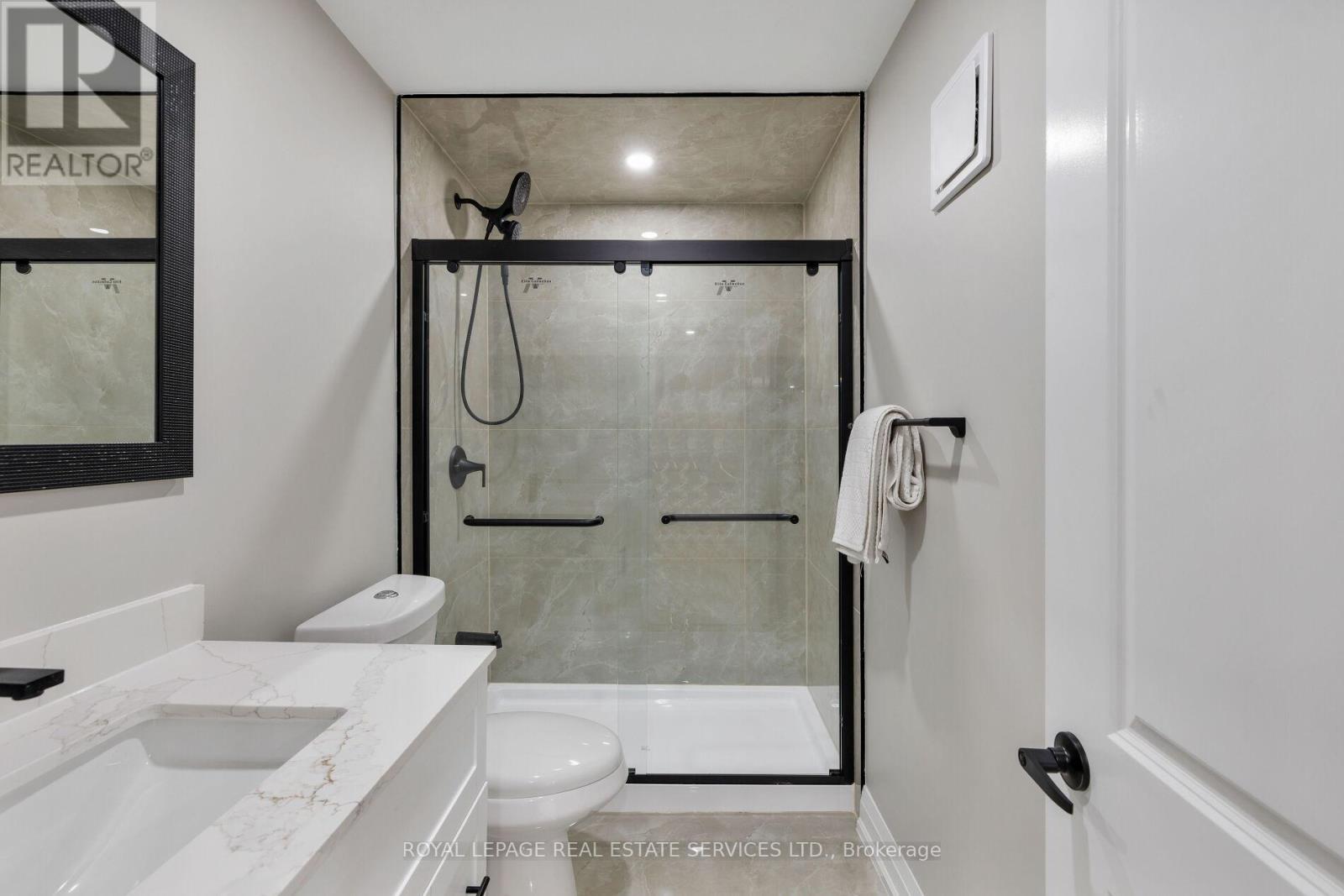 2202 Brookhaven Crescent, Oakville, Ontario  L6M 5B8 - Photo 39 - W12707224