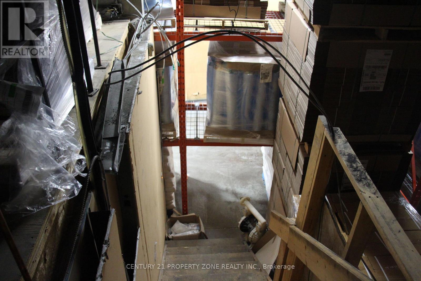 53 & 54 - 173 Advance Boulevard, Brampton, Ontario  L6T 4Z7 - Photo 9 - W12707242