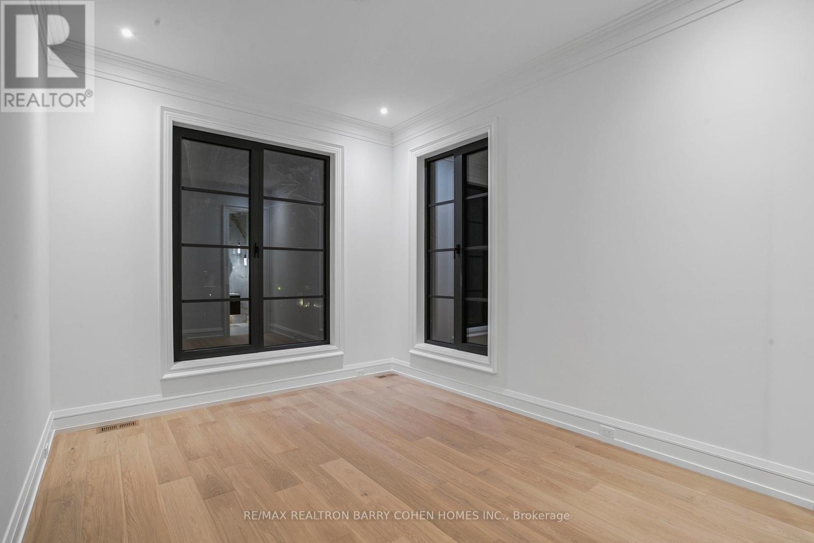 27 Penwood Crescent, Toronto, Ontario  M3B 3B1 - Photo 22 - C12707222