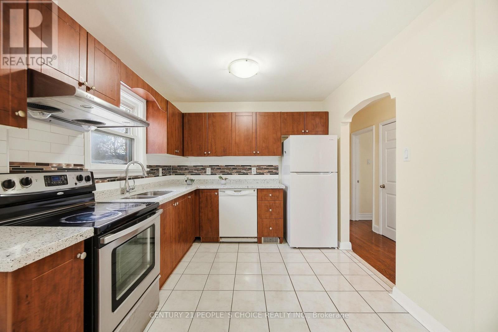 Upper - 30 Ordway, Toronto, Ontario  M1K 4J4 - Photo 13 - E12704910
