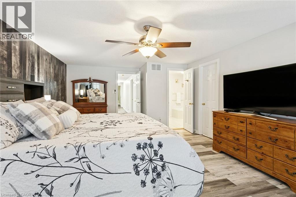 6 Heatherwood Place, Kitchener, Ontario  N2N 3N7 - Photo 25 - 40797085