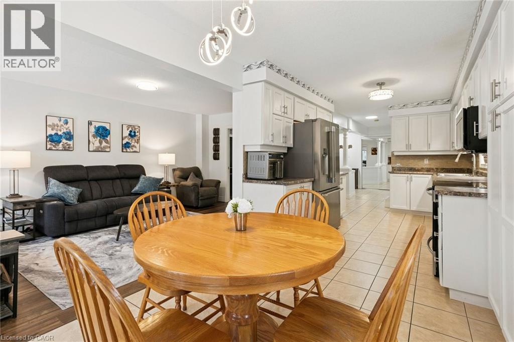 6 Heatherwood Place, Kitchener, Ontario  N2N 3N7 - Photo 11 - 40797085