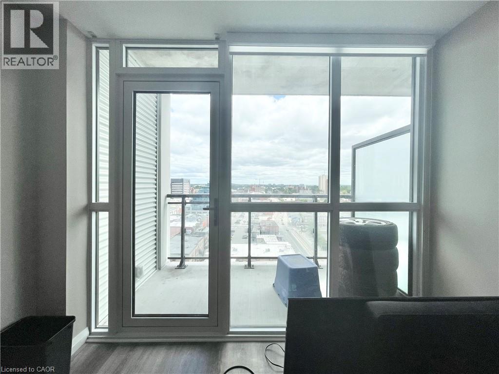 60 Charles Street W Unit# 1403, Kitchener, Ontario  N2G 0C9 - Photo 4 - 40799271