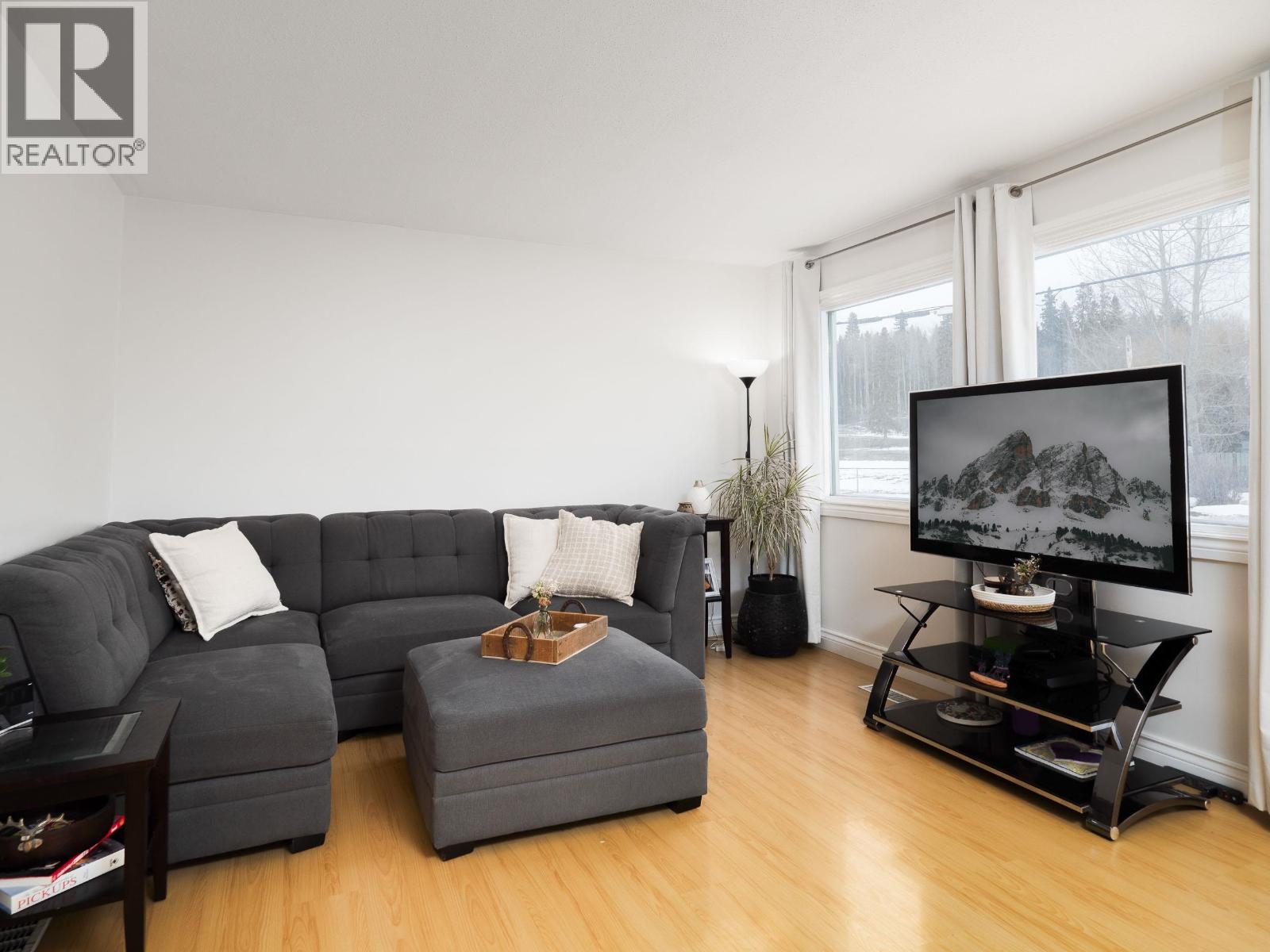 5608 Park Drive, Prince George, British Columbia  V2N 5N2 - Photo 10 - R3080446