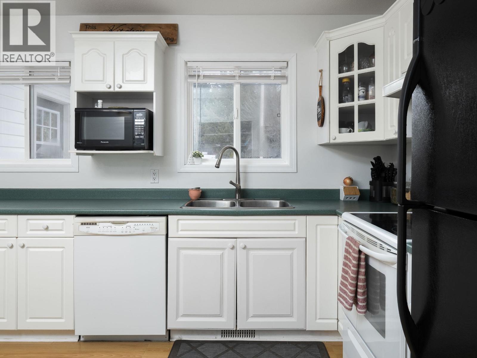 5608 Park Drive, Prince George, British Columbia  V2N 5N2 - Photo 6 - R3080446