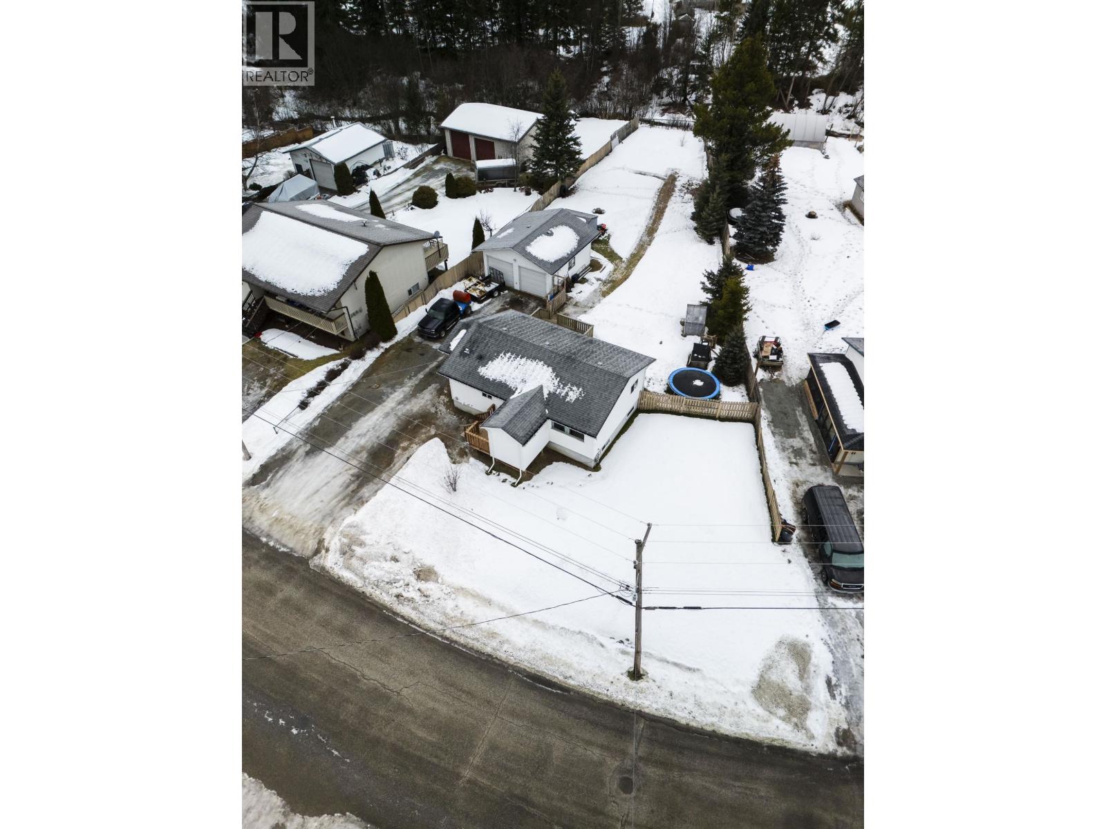 5608 Park Drive, Prince George, British Columbia  V2N 5N2 - Photo 29 - R3080446