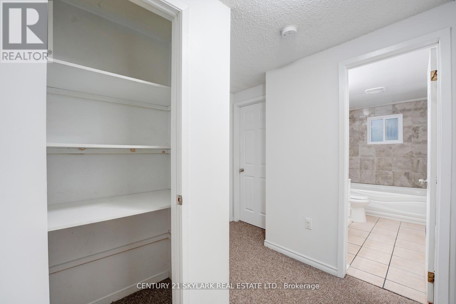 66 Corbett Drive, Barrie, Ontario  L6M 5V3 - Photo 16 - S12707256