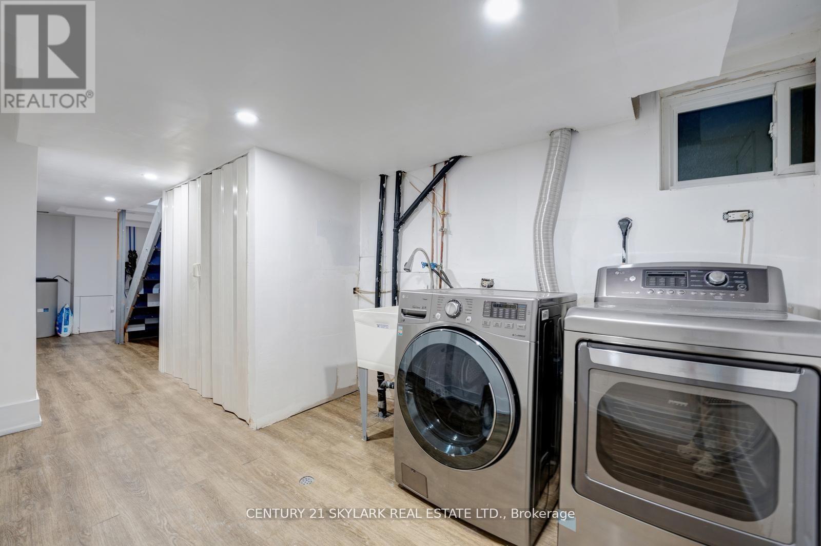 66 Corbett Drive, Barrie, Ontario  L6M 5V3 - Photo 35 - S12707256