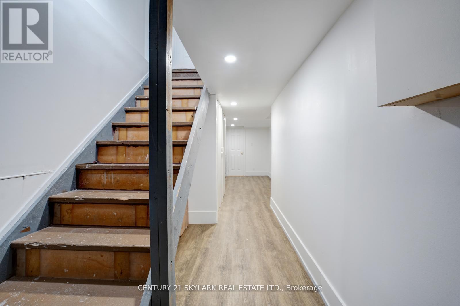 66 Corbett Drive, Barrie, Ontario  L6M 5V3 - Photo 36 - S12707256